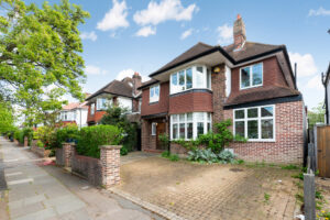 Copse Hill, SW20